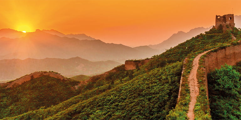 Chinese equities: An investment opportunity image of the Great Wall of China
